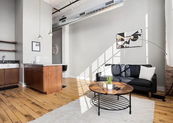 Chic Loft In Warehouse District