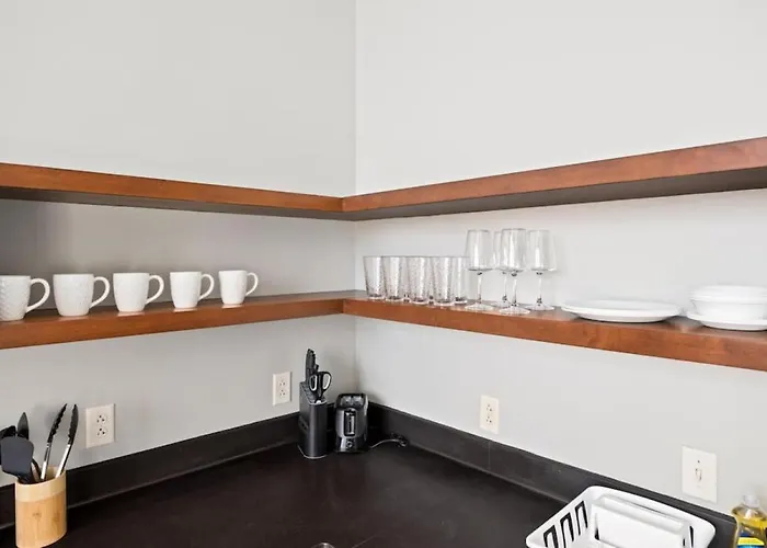 Chic Loft In Warehouse District * Peoria