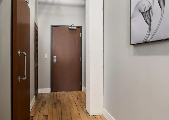 Apartment Chic Loft In Warehouse District *